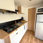 مكان تخييم Mobilhome De La Coccinelle غوجان-ميستراس