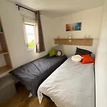 مكان تخييم Mobilhome De La Coccinelle *
